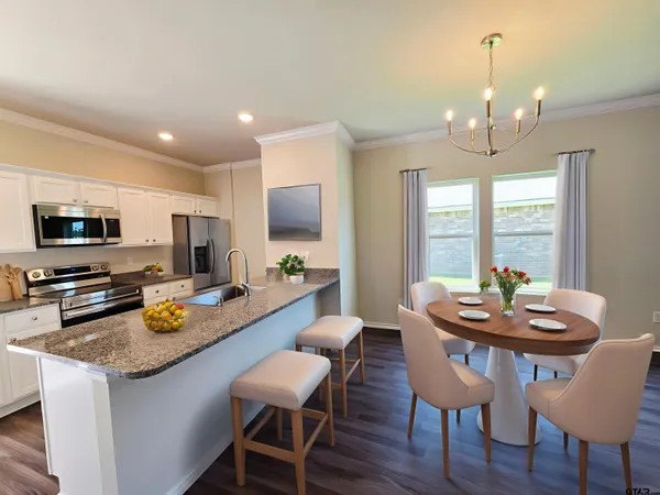 $279,990 | 1115 Pk Mdws Drive, Whitehouse, TX 75791