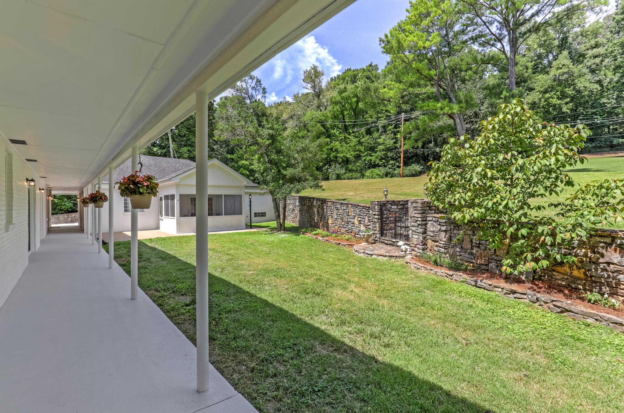 5904 Hickory Valley Road Nashville, TN 37205 - Photo 27 of 30 Gallery Image 27