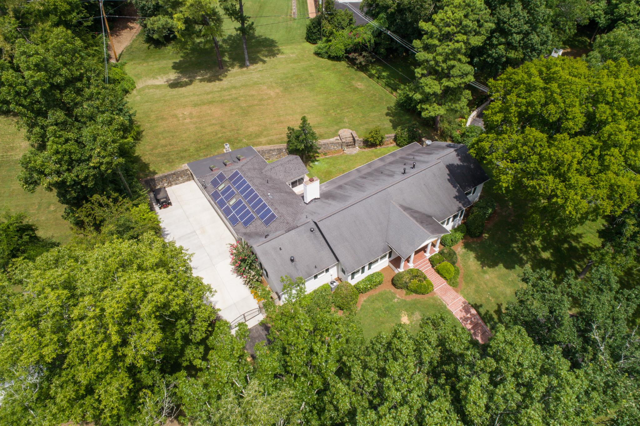 5904 Hickory Valley Road Nashville, TN 37205 - Photo 29 of 30 Gallery Image 29
