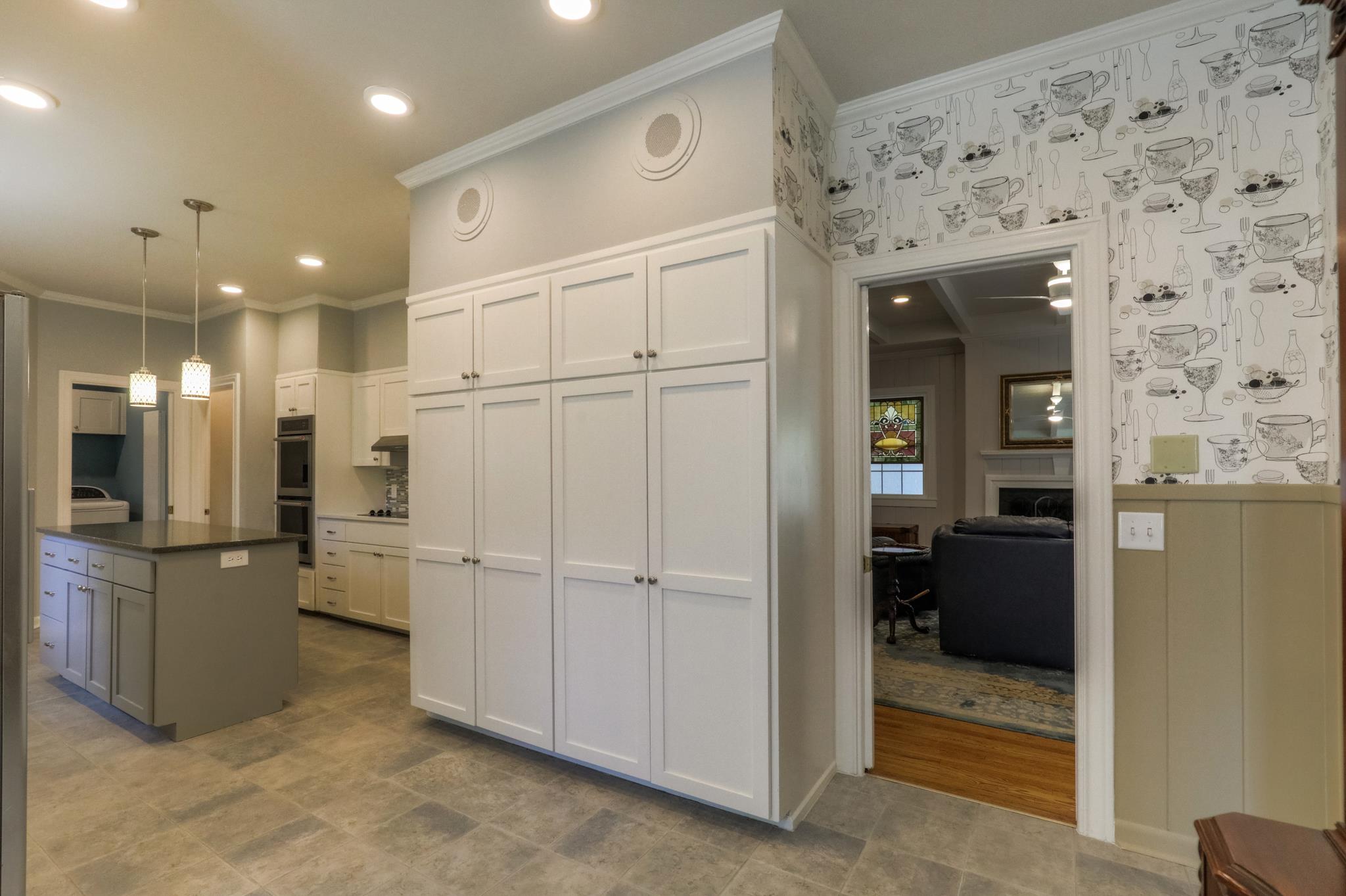 5904 Hickory Valley Road Nashville, TN 37205 - Photo 4 of 30 Gallery Image 4