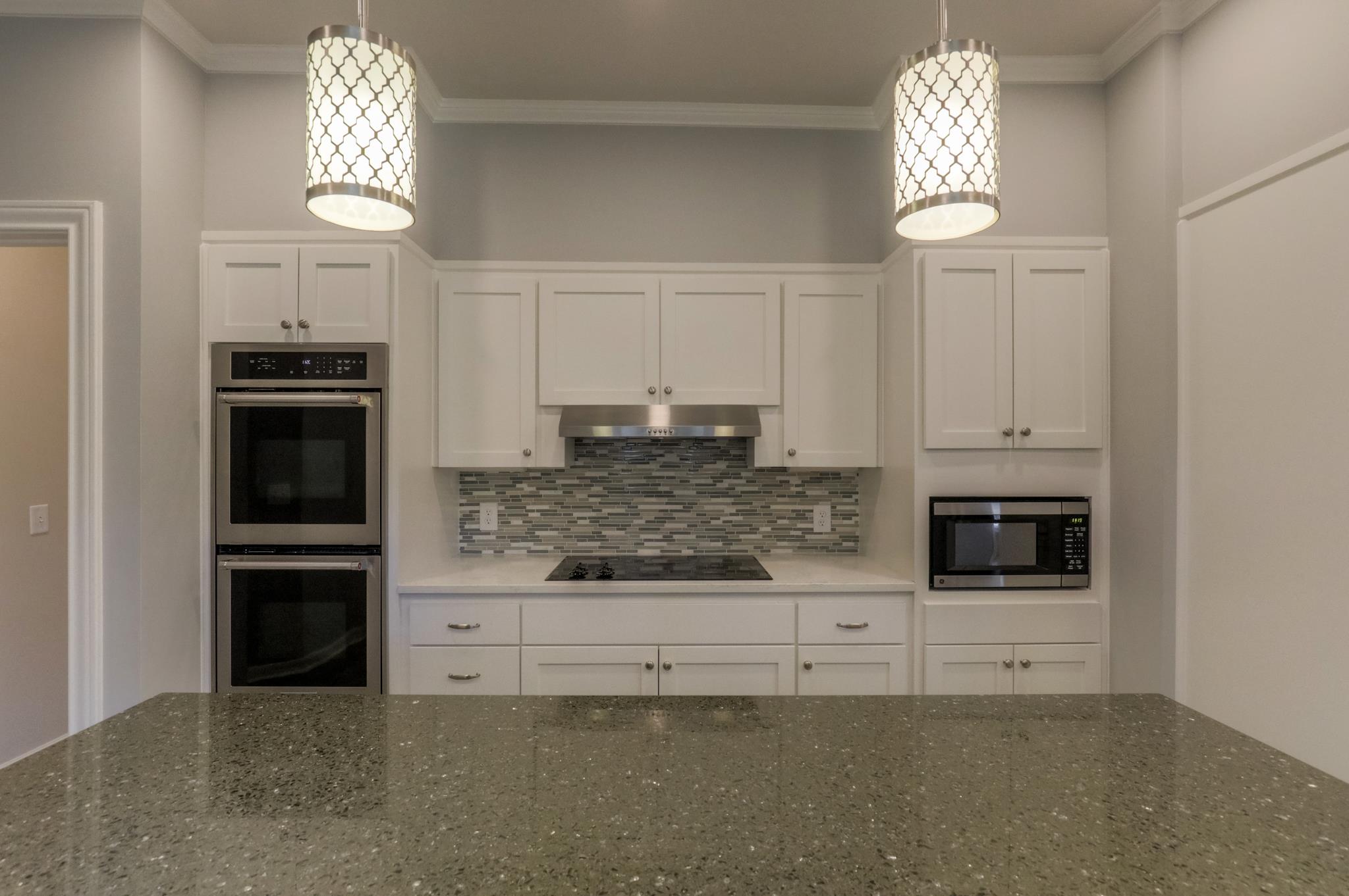 5904 Hickory Valley Road Nashville, TN 37205 - Photo 5 of 30 Gallery Image 5