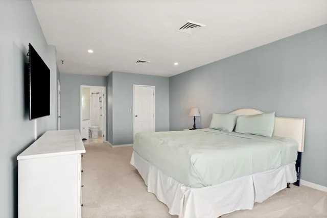 $429,900 | 90 Quincy Shore Drive, Unit 701, Quincy, MA 02171