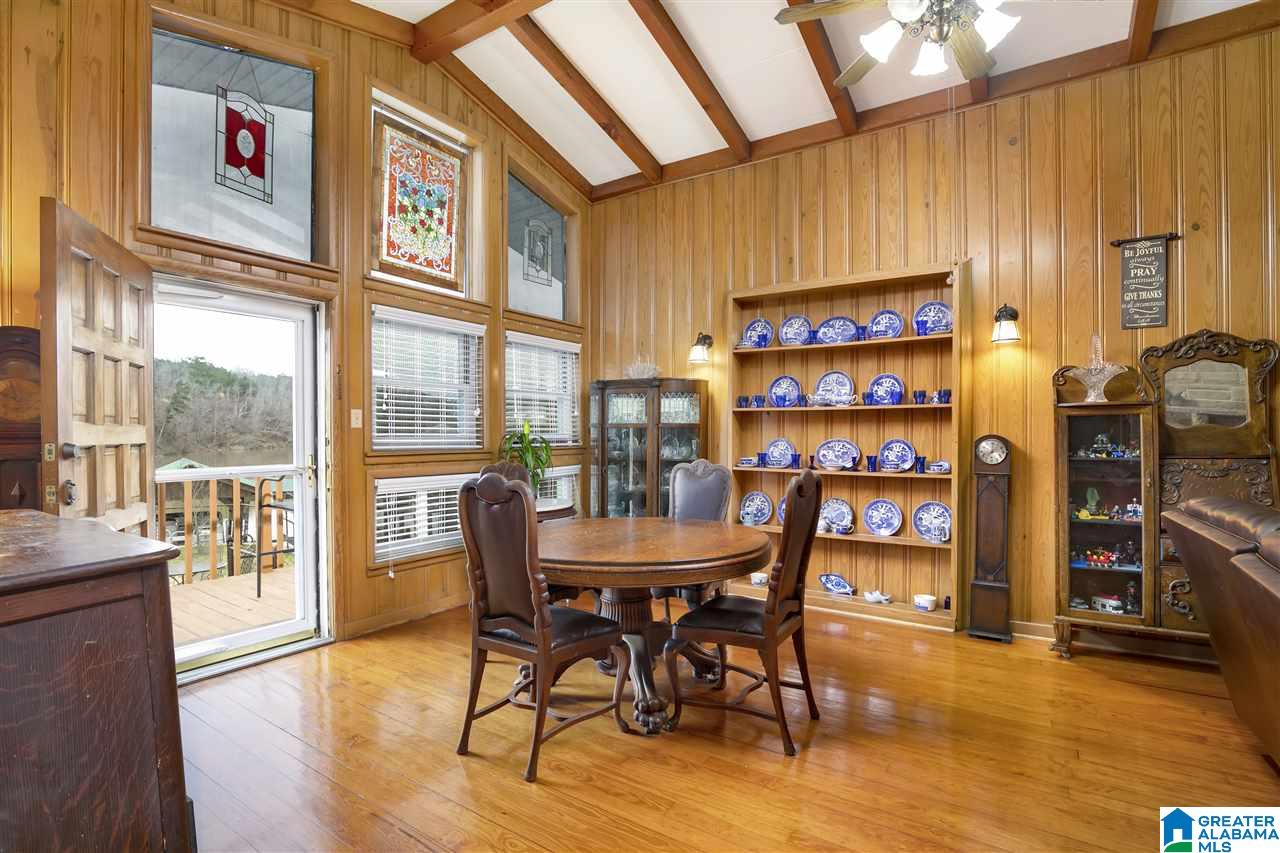 282 Lakeshore Lane Oneonta, AL 35121 - Photo 15 of 46