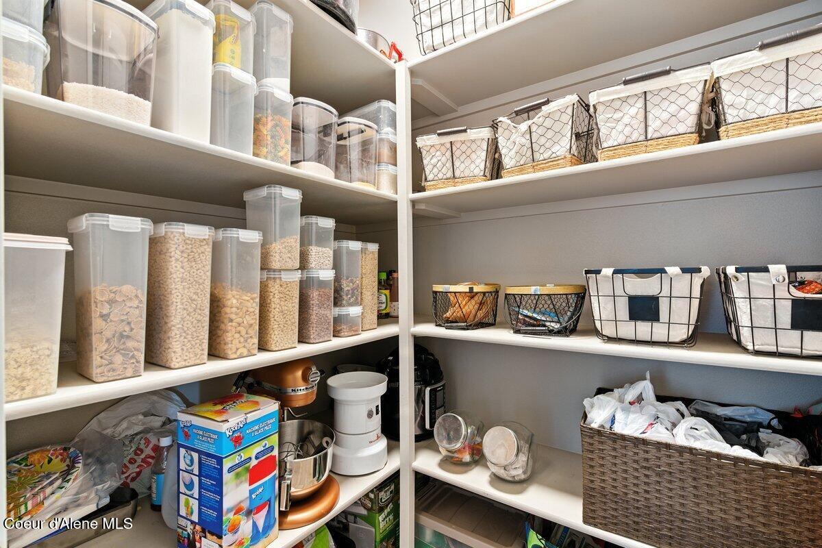 1974 Kelso Lake Road Athol, ID 83801 - Photo 11 of 55 Pantry