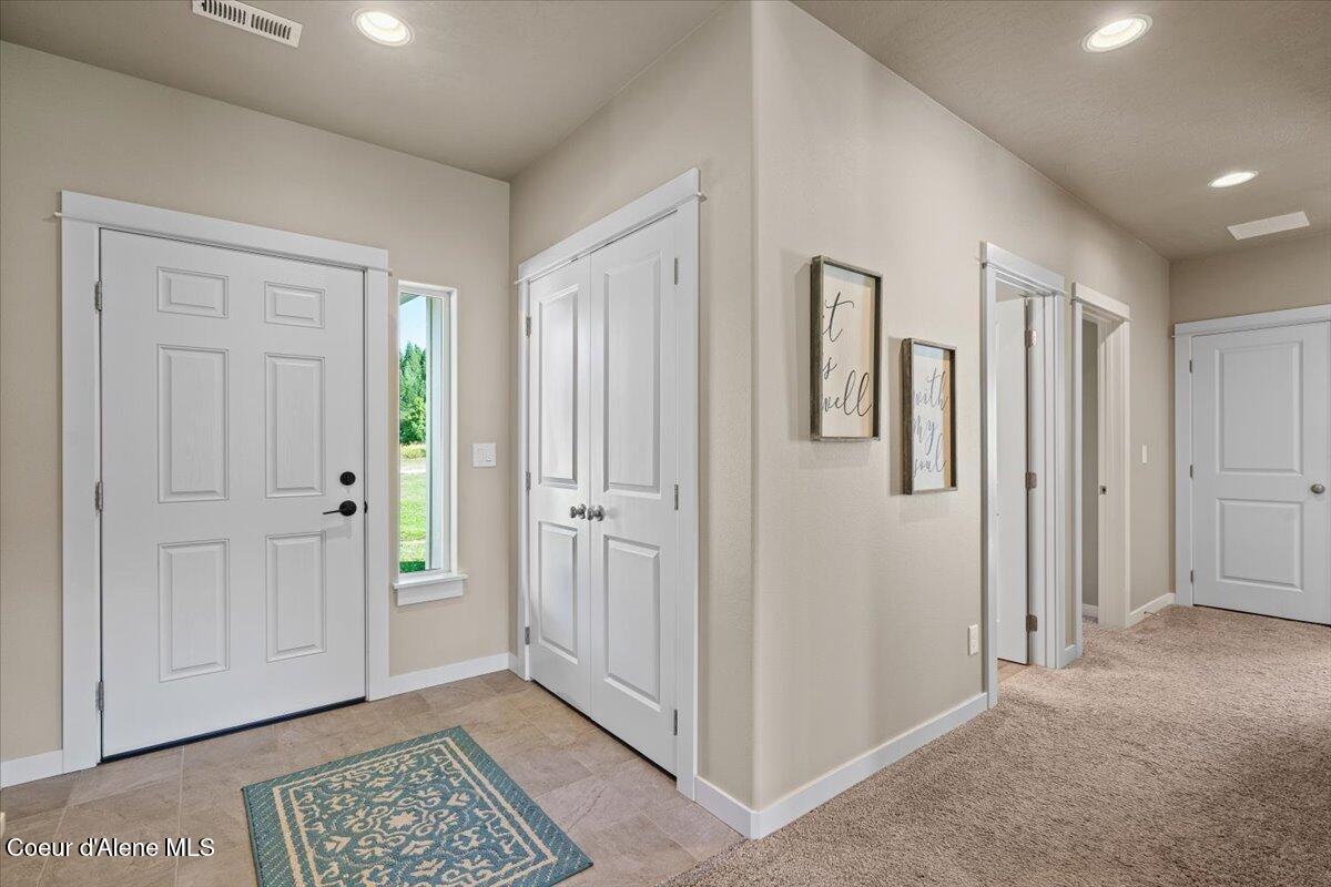 1974 Kelso Lake Road Athol, ID 83801 - Photo 19 of 55 14-Entry