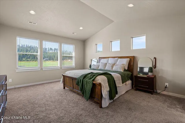 $1,070,000 | 1974 Kelso Lake Road, Athol, ID 83801