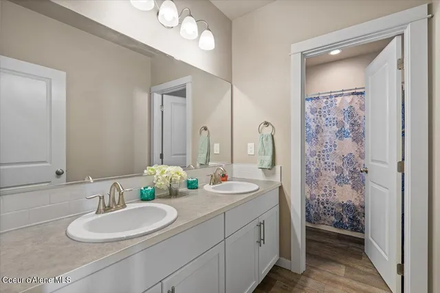 $1,070,000 | 1974 Kelso Lake Road, Athol, ID 83801