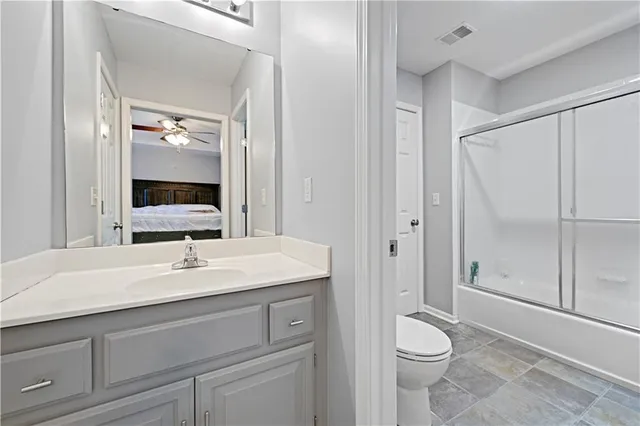 $519,900 | 9008 North Lewis Avenue, Kansas City, MO 64157