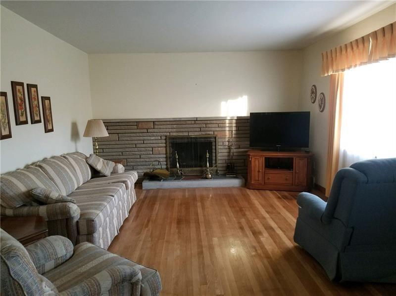 2934 Clayton Road Beaver Falls, PA 15010 - Photo 2 of 24 Gallery Image 2