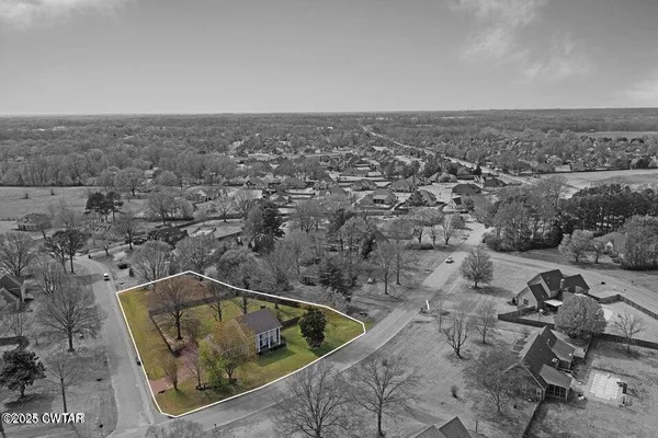 $459,000 | 465 Shadow Ridge Drive, Jackson, TN 38305