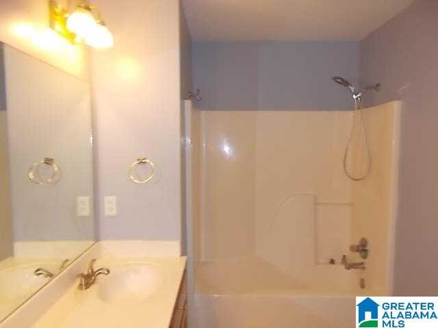 220 Forest Hills Circle Alabaster, AL 35007 - Photo 19 of 37