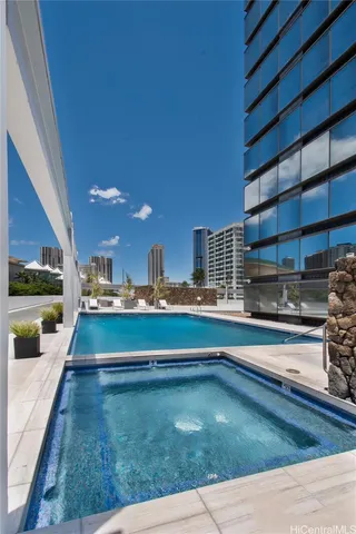 $999,000 | 1750 Kalakaua Avenue, Unit 4100, Honolulu, HI 96826