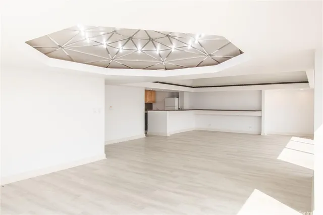 $999,000 | 1750 Kalakaua Avenue, Unit 4100, Honolulu, HI 96826