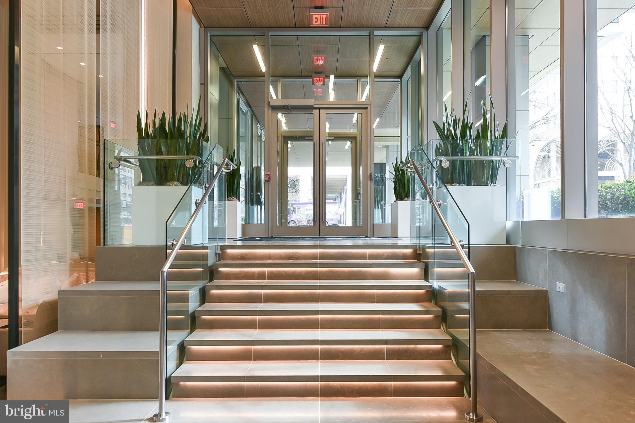 2501 M Street Northwest, Unit 306 Washington, DC 20037 - Photo 27 of 39