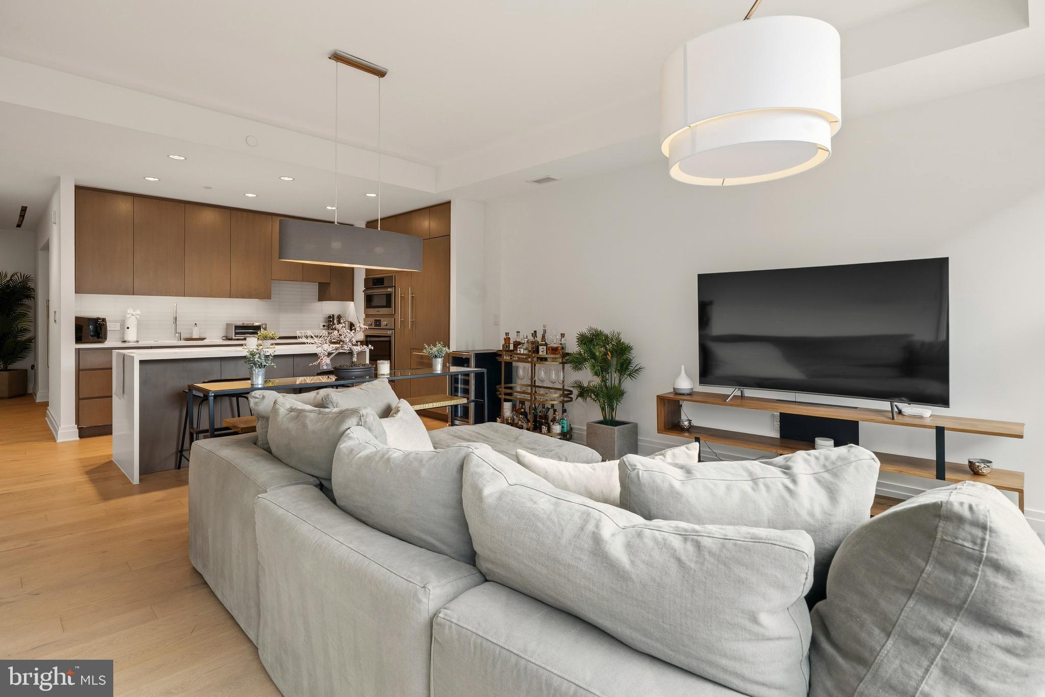 2501 M Street Northwest, Unit 306 Washington, DC 20037 - Photo 10 of 39