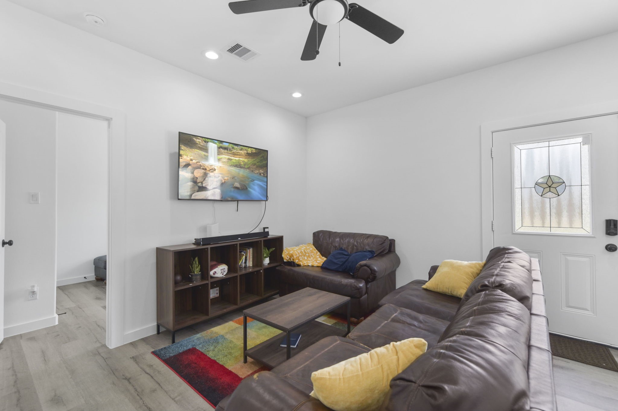 5208 Laura Koppe Road Houston, TX 77016 - Photo 6 of 16