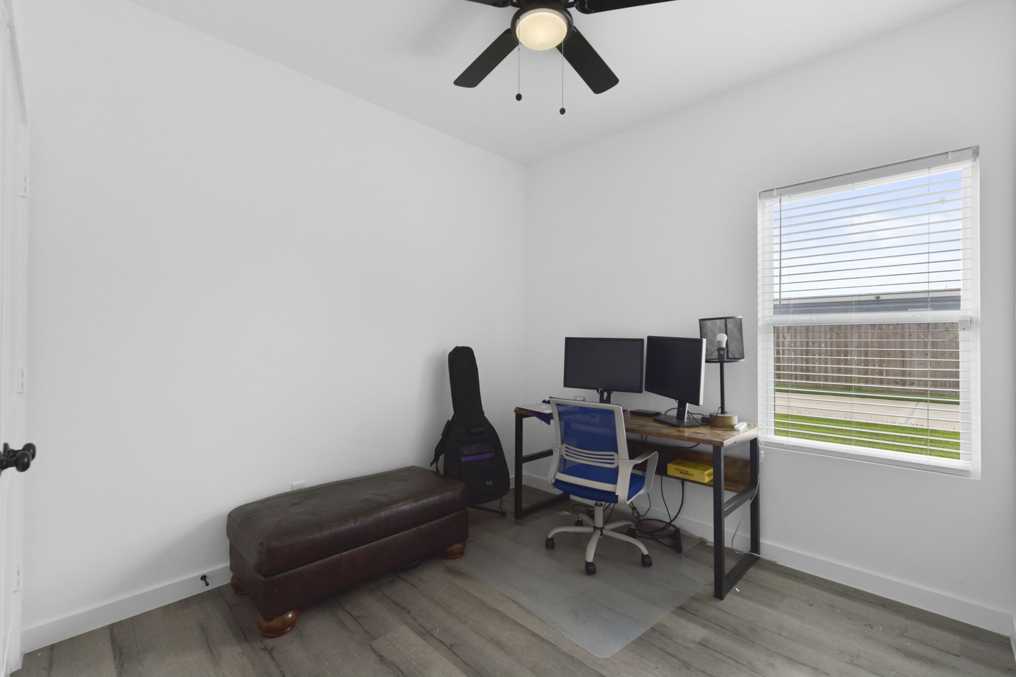 5208 Laura Koppe Road Houston, TX 77016 - Photo 7 of 16