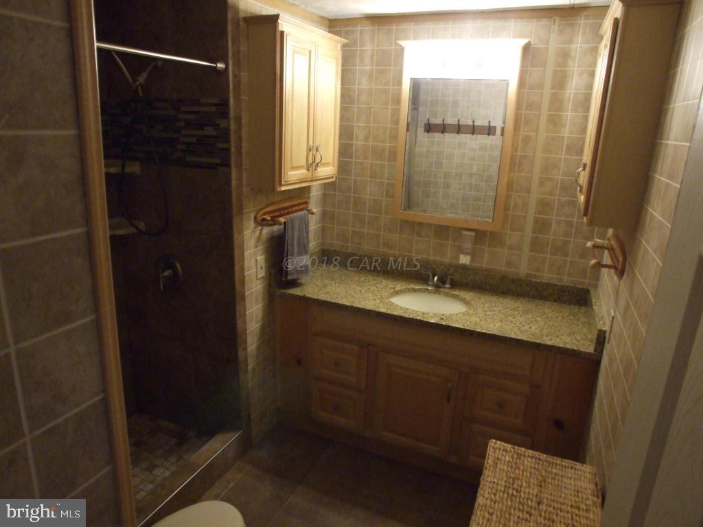 198 Clamshell Road Ocean City, MD 21842 - Photo 14 of 29 Gallery Image 14