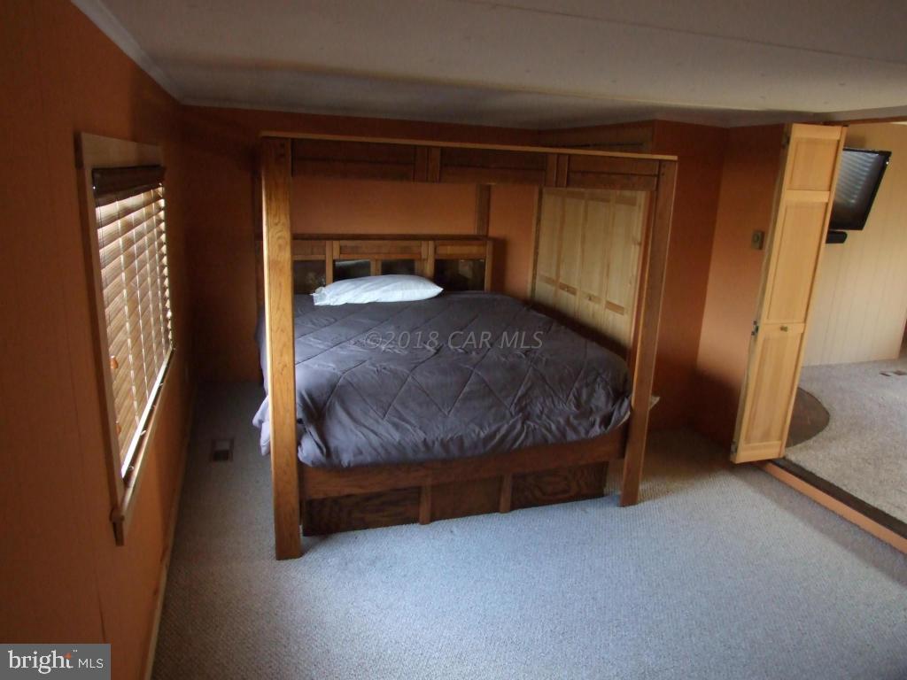 198 Clamshell Road Ocean City, MD 21842 - Photo 9 of 29 Gallery Image 9