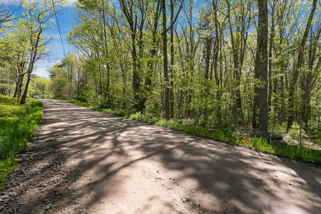 $195,000 | 17-1 Bald Head Road, Bath, ME 04530