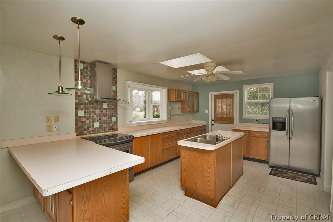 2520 Old Ferry Road Gwynn, VA 23076 - Photo 7 of 25