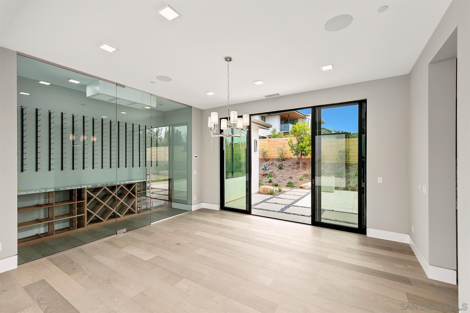 1817 Gwynn Drive Cardiff, CA 92007 - Photo 26 of 50 a view of entryway