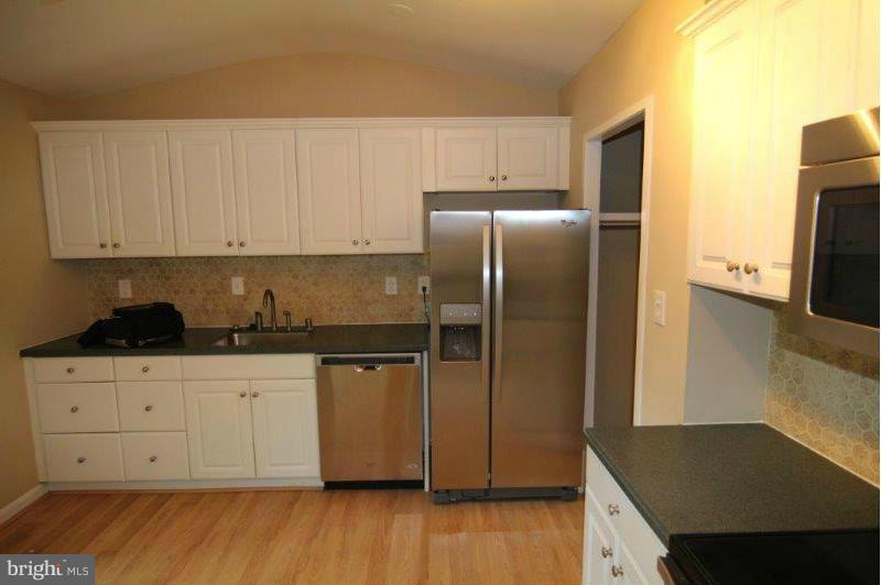 7800 Hamilton Spring Road Bethesda, MD 20817 - Photo 3 of 13 Kitchen