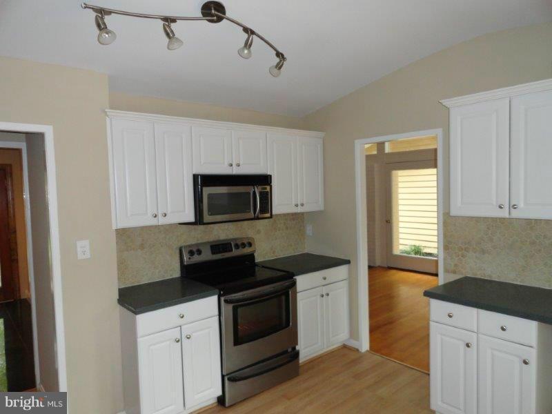 7800 Hamilton Spring Road Bethesda, MD 20817 - Photo 4 of 13 Kitchen
