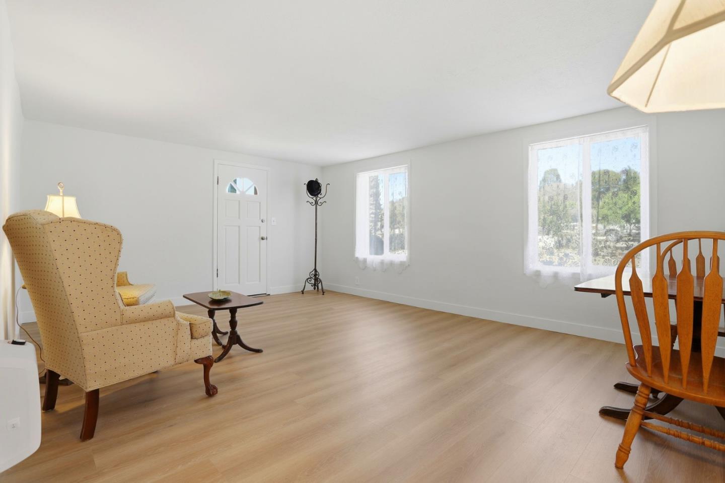 2594 San Juan Road Aromas, CA 95004 - Photo 4 of 34 a view of a workspace with furniture and a window