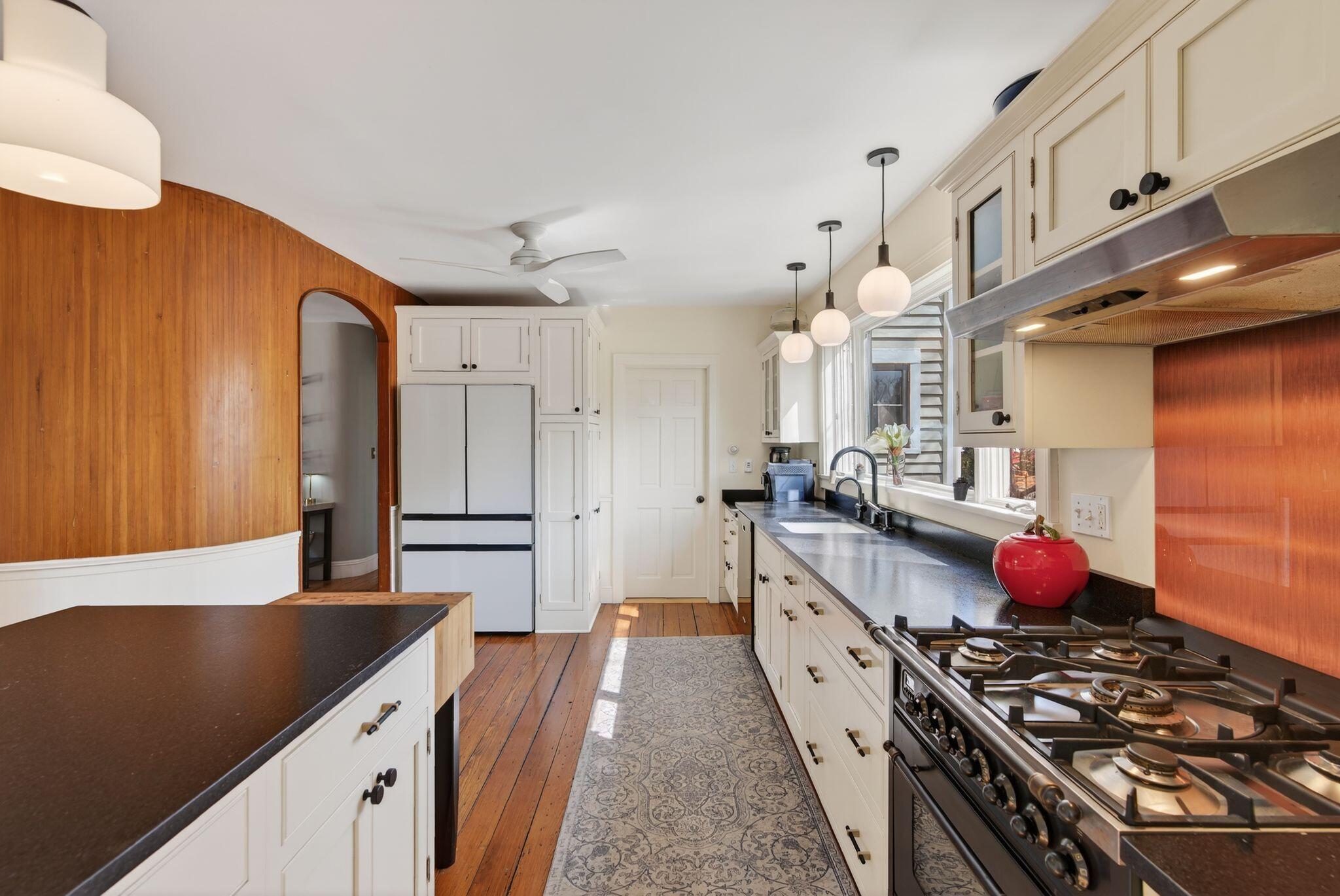 45 Mitchell Road South Portland, ME 04106 - Photo 17 of 86 Kitchen