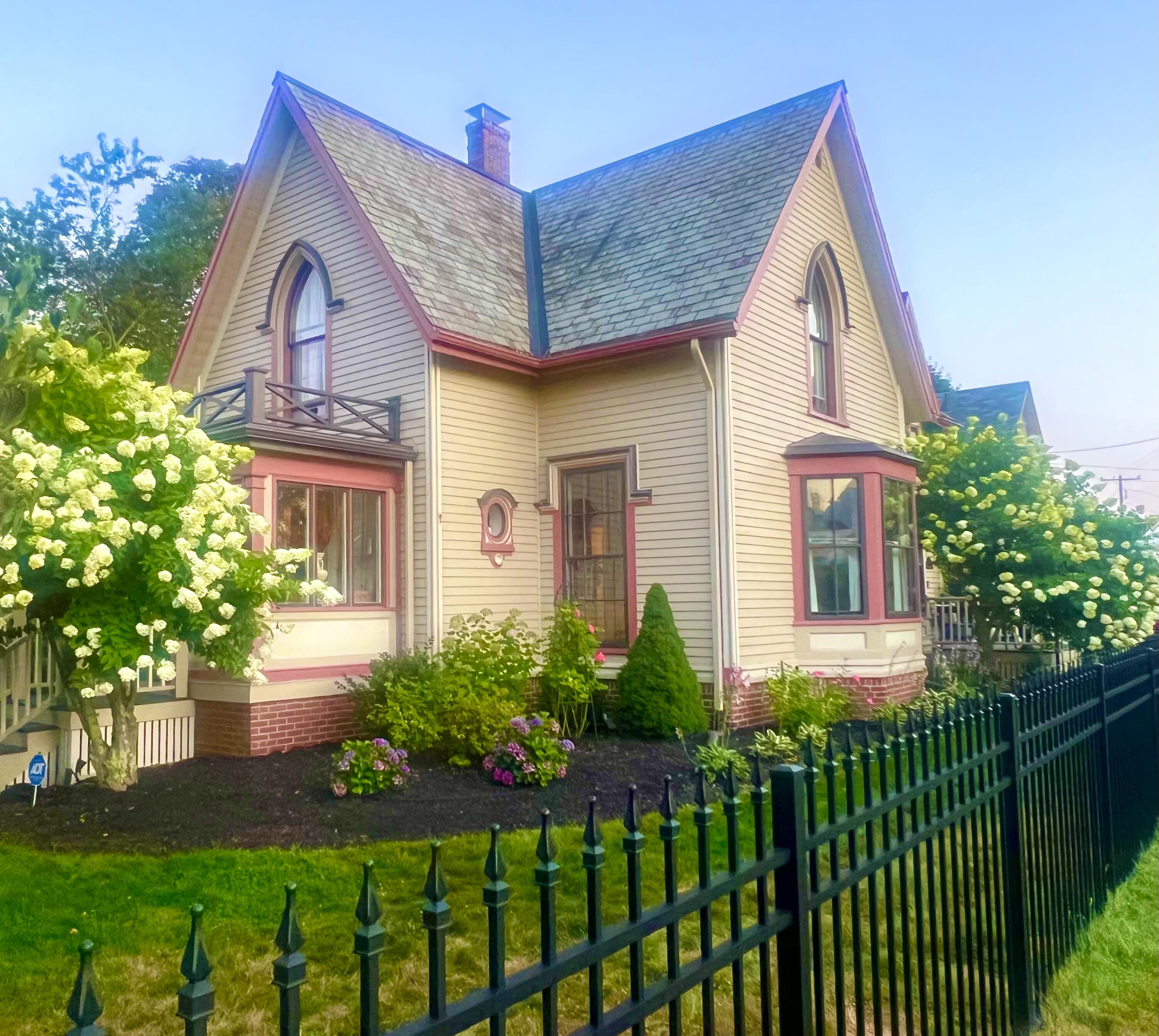 45 Mitchell Road South Portland, ME 04106 - Photo 77 of 86 Sumer shot right side