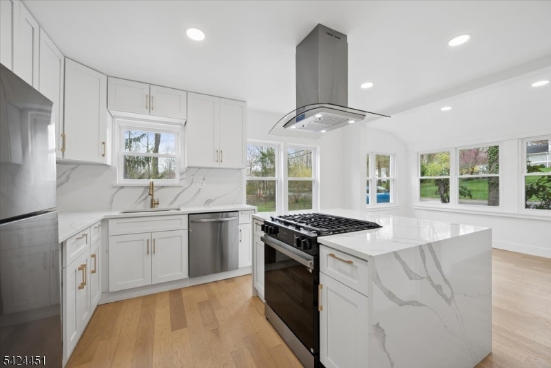 686 Meyersville Road Gillette, NJ 07933 - Photo 13 of 33