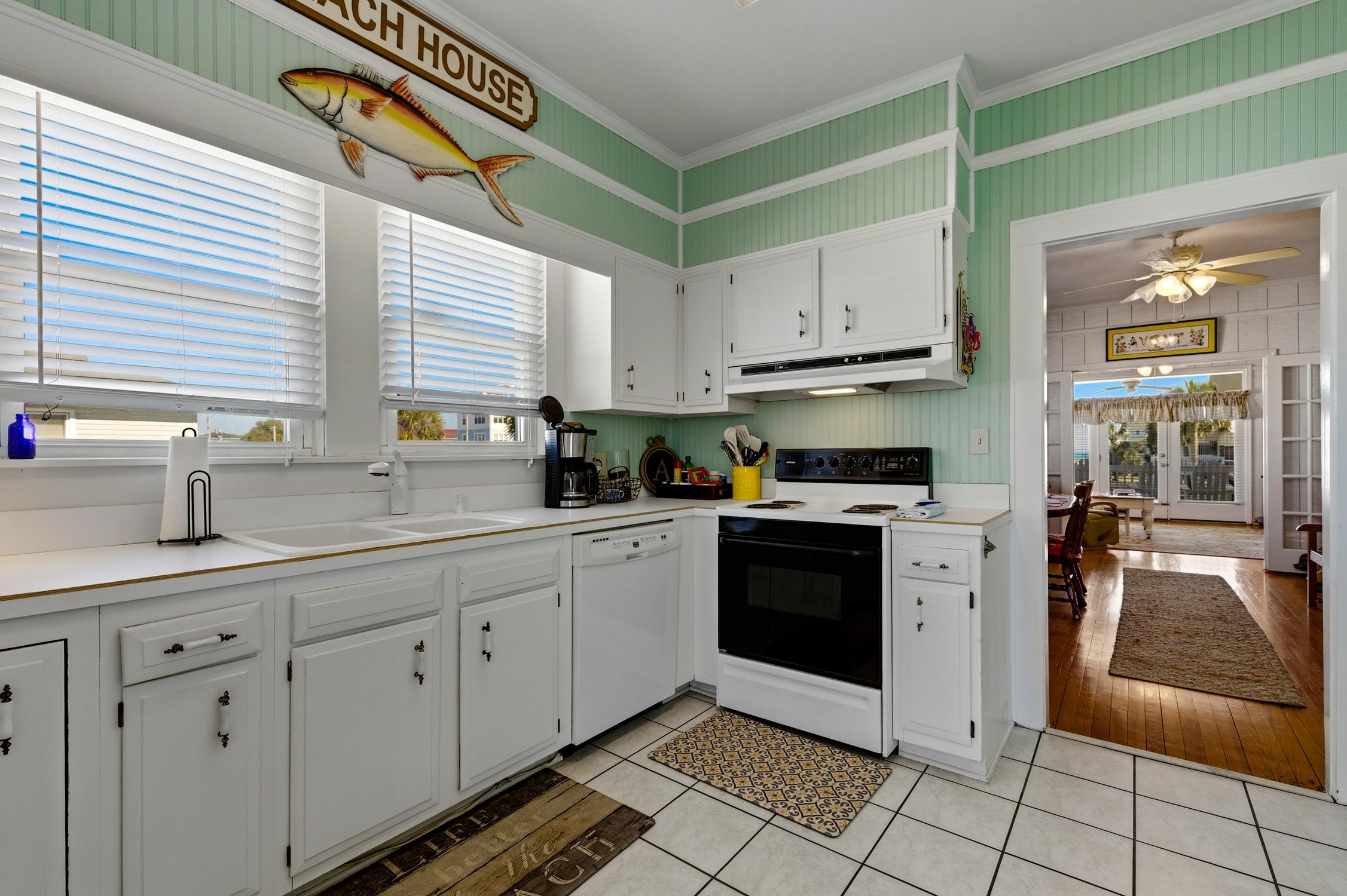 566 Yucca Avenue Murrells Inlet, SC 29576 - Photo 35 of 47