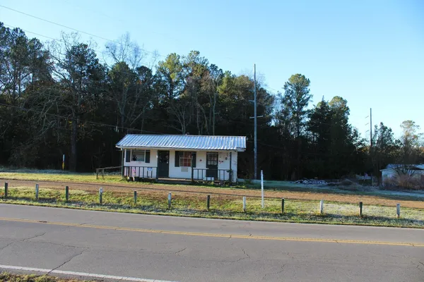 $399,900 | 2537 Harrison Pike, Cleveland, TN 37311