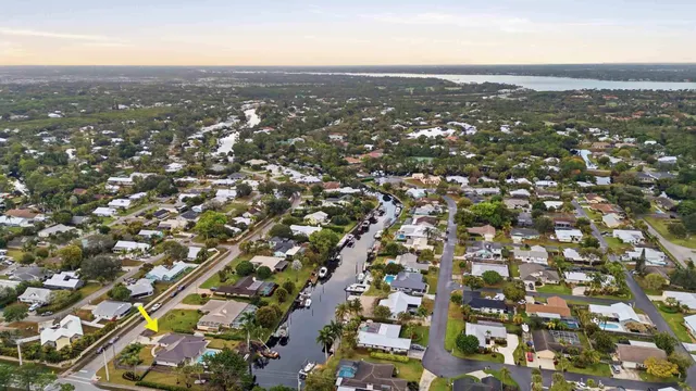 a view of a house with swimming pool