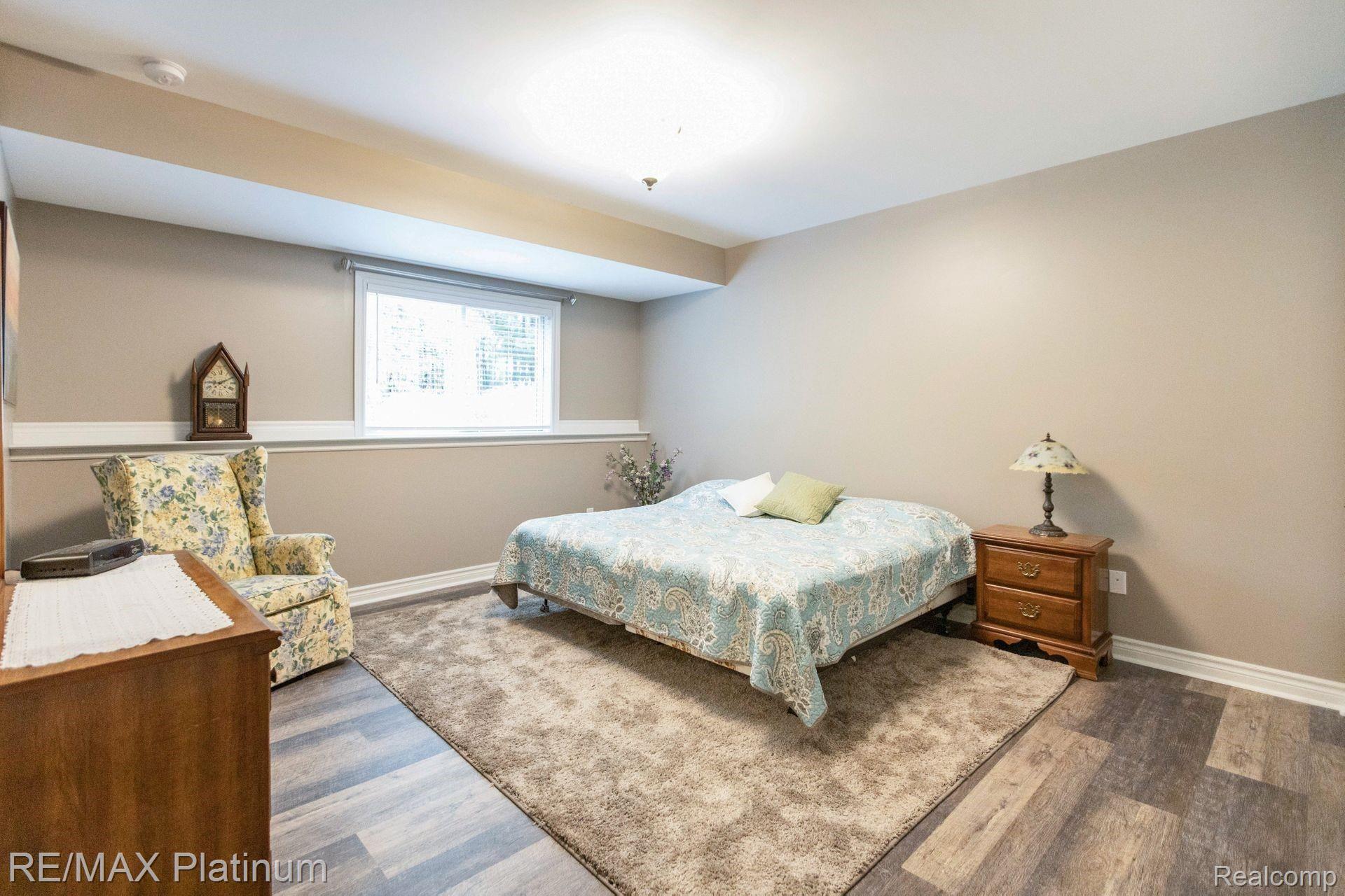 131 Fairhill Way Howell, MI 48843 - Photo 31 of 37 32.jpg
