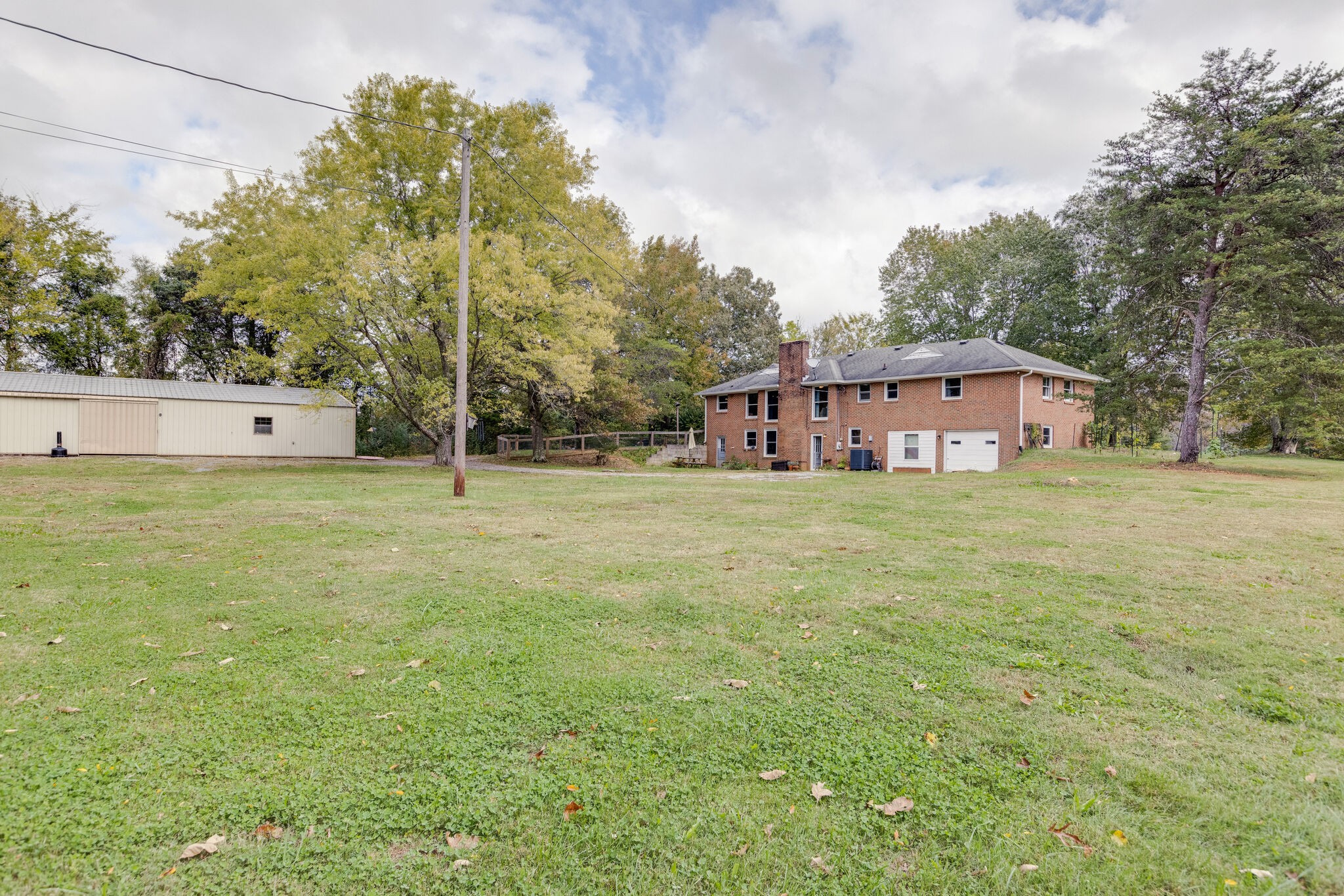 580 Crawford Road Burns, TN 37029 - Photo 28 of 47 Gallery Image 28