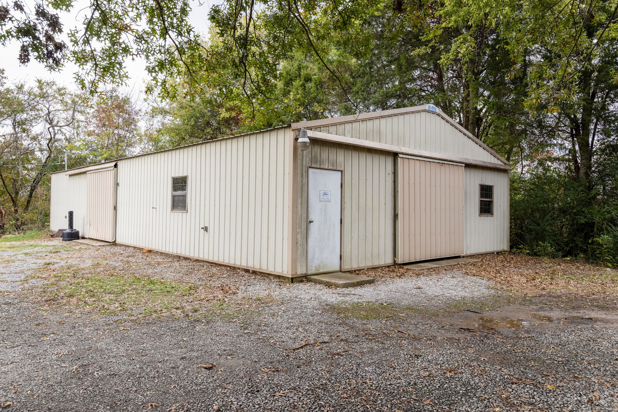 580 Crawford Road Burns, TN 37029 - Photo 32 of 47 Gallery Image 32