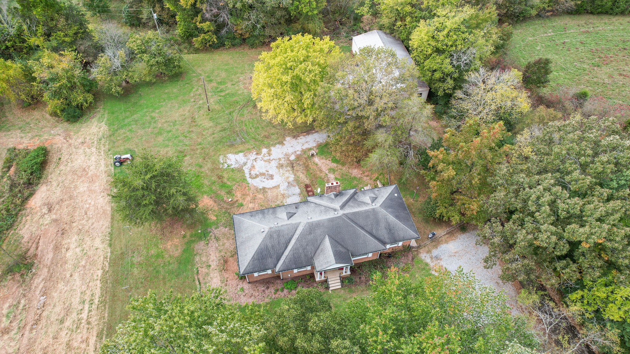 580 Crawford Road Burns, TN 37029 - Photo 44 of 47 Gallery Image 44