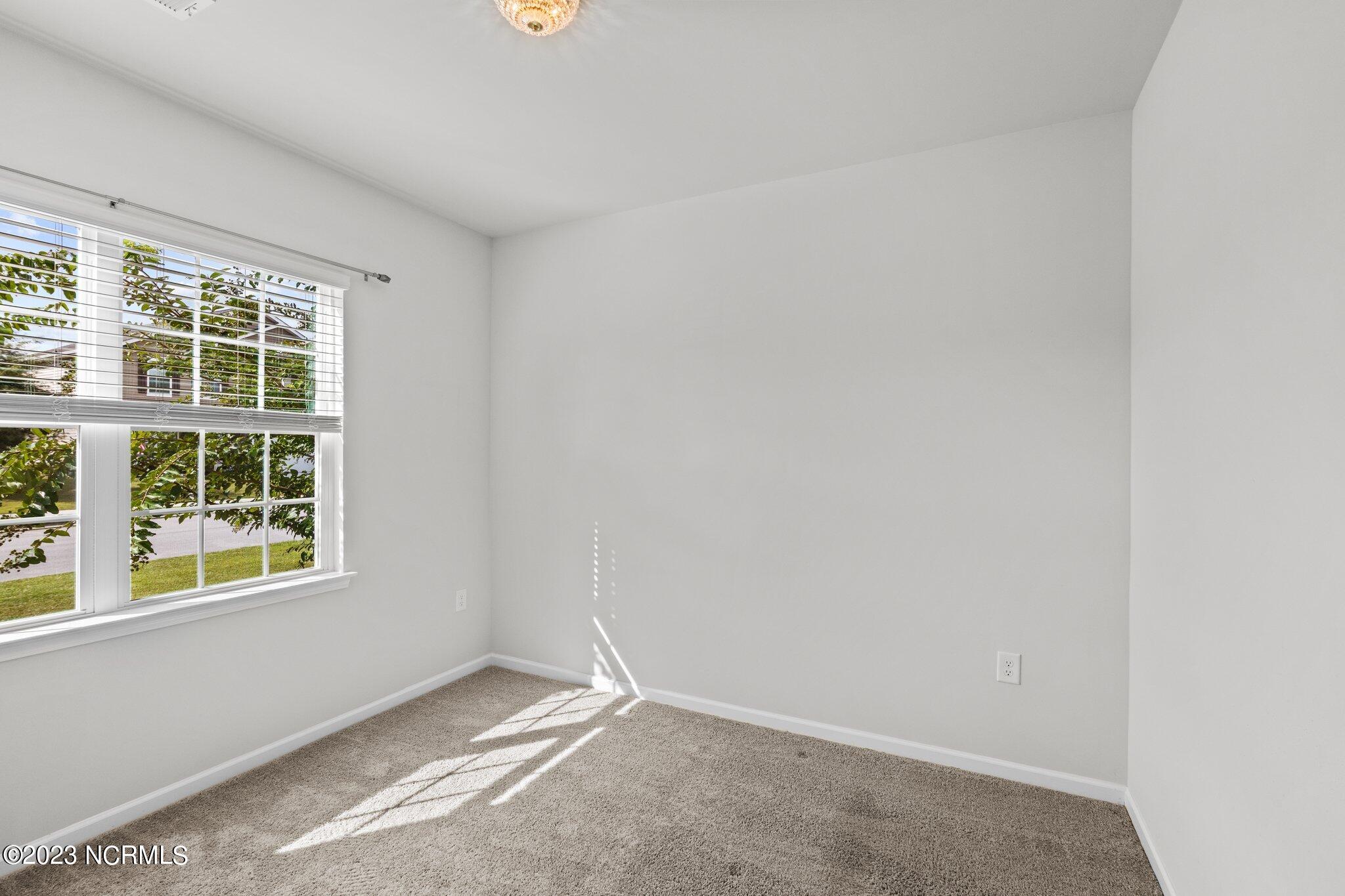 405 Frida Road New Bern, NC 28560 - Photo 20 of 68 20-web-or-mls-2I3A0018