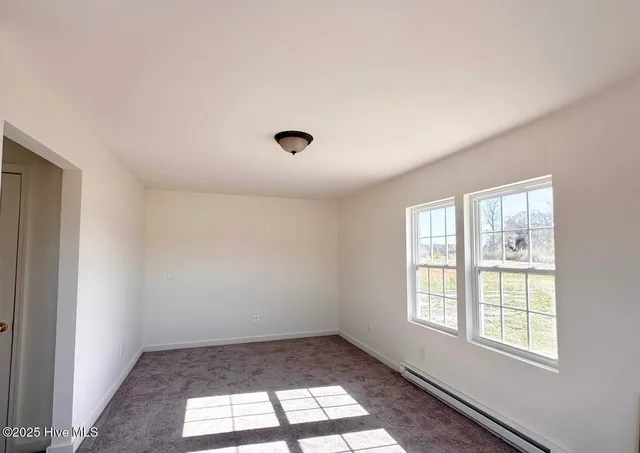 $199,000 | 233 Hc Powers Road, Wallace, NC 28466