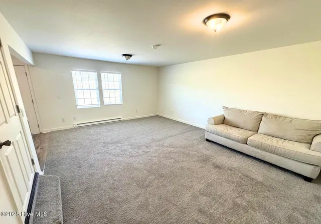 $199,000 | 233 Hc Powers Road, Wallace, NC 28466