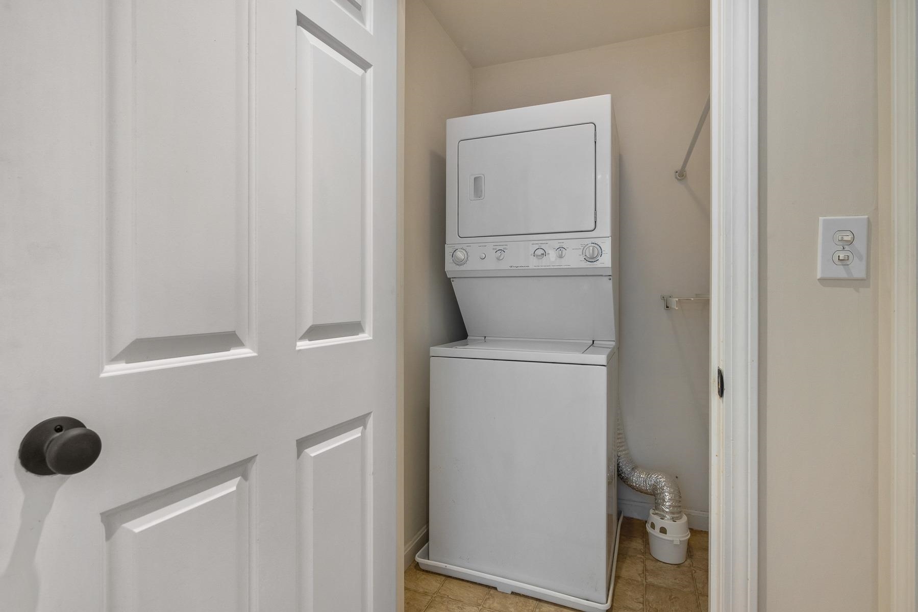 105 Winnacunnet Road, Unit 2 Hampton, NH 03842 - Photo 20 of 25