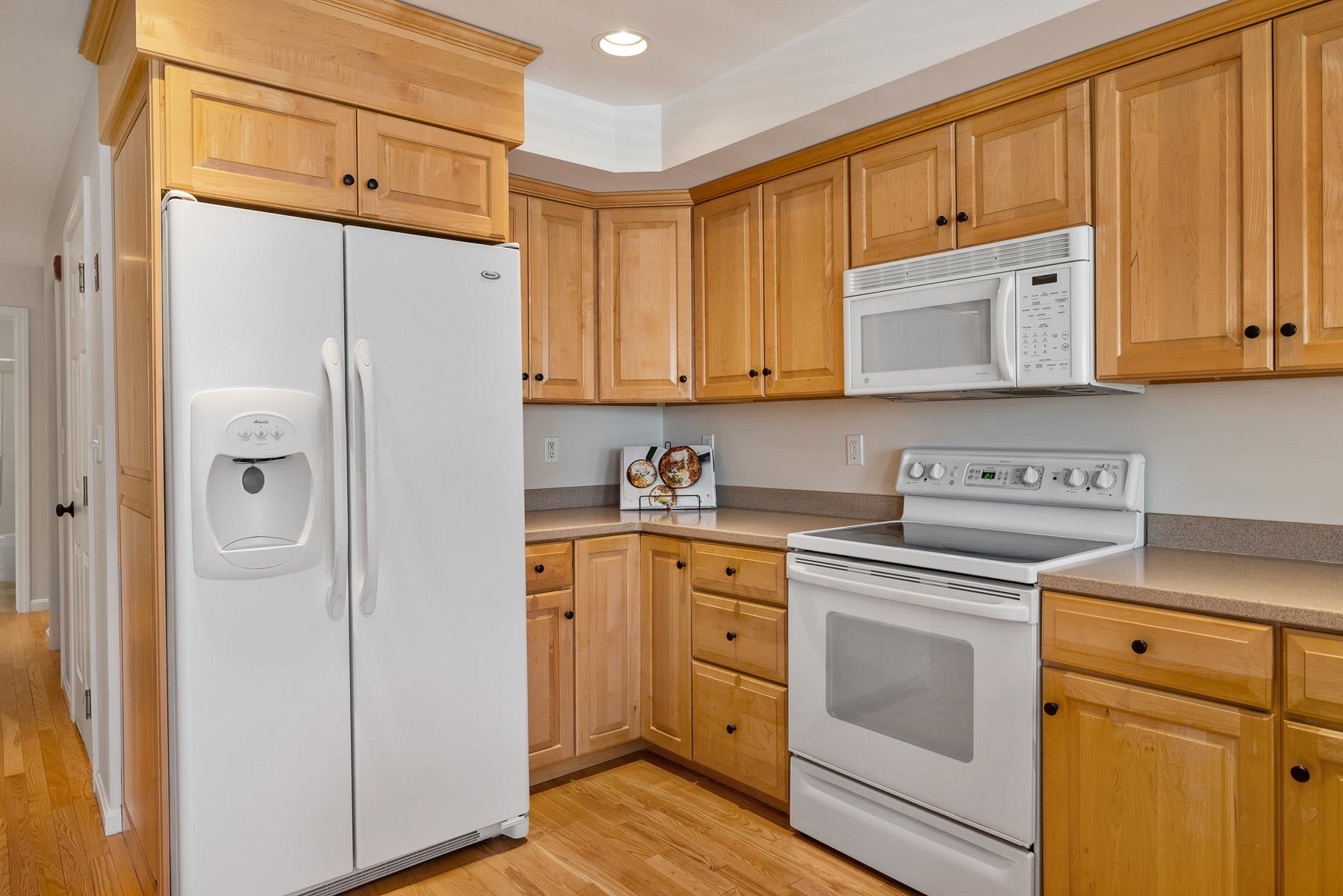 105 Winnacunnet Road, Unit 2 Hampton, NH 03842 - Photo 4 of 25