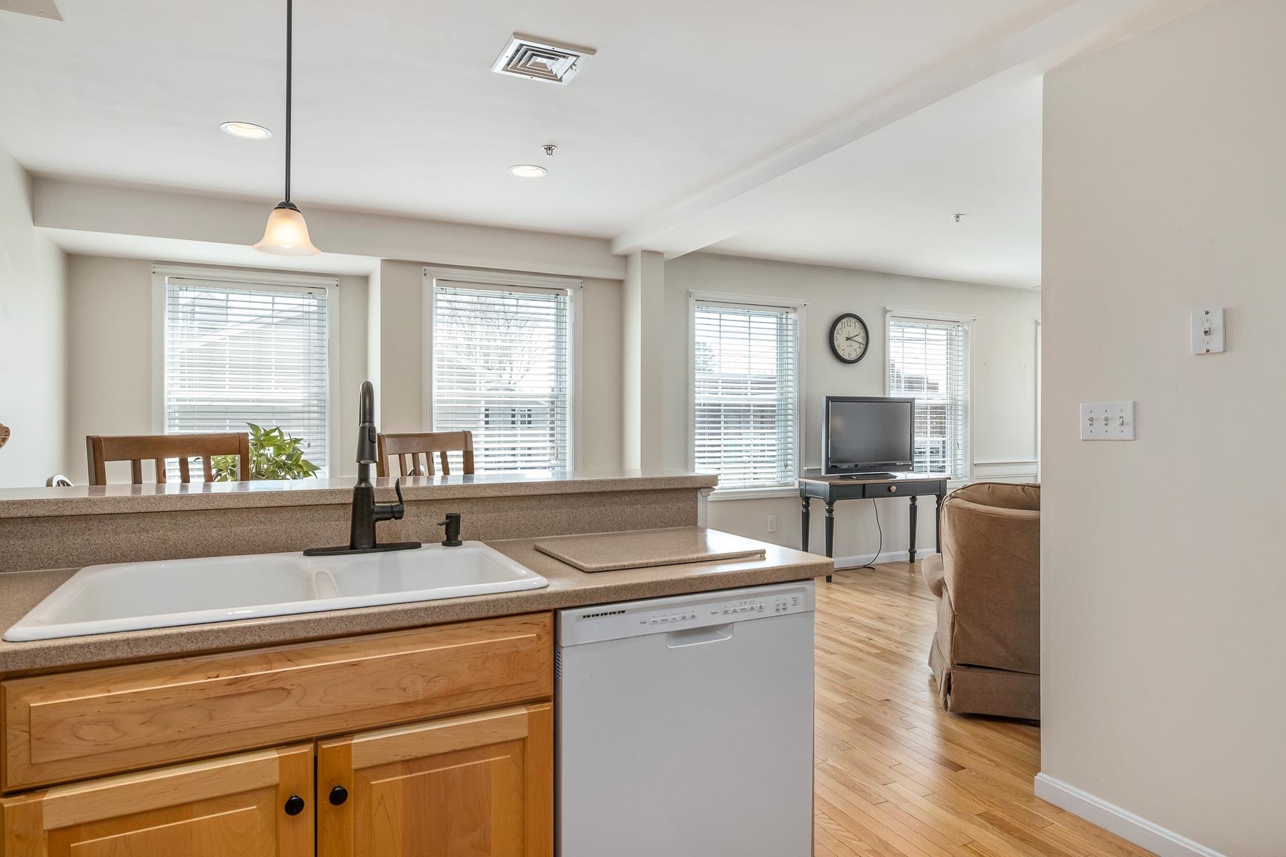 105 Winnacunnet Road, Unit 2 Hampton, NH 03842 - Photo 6 of 25