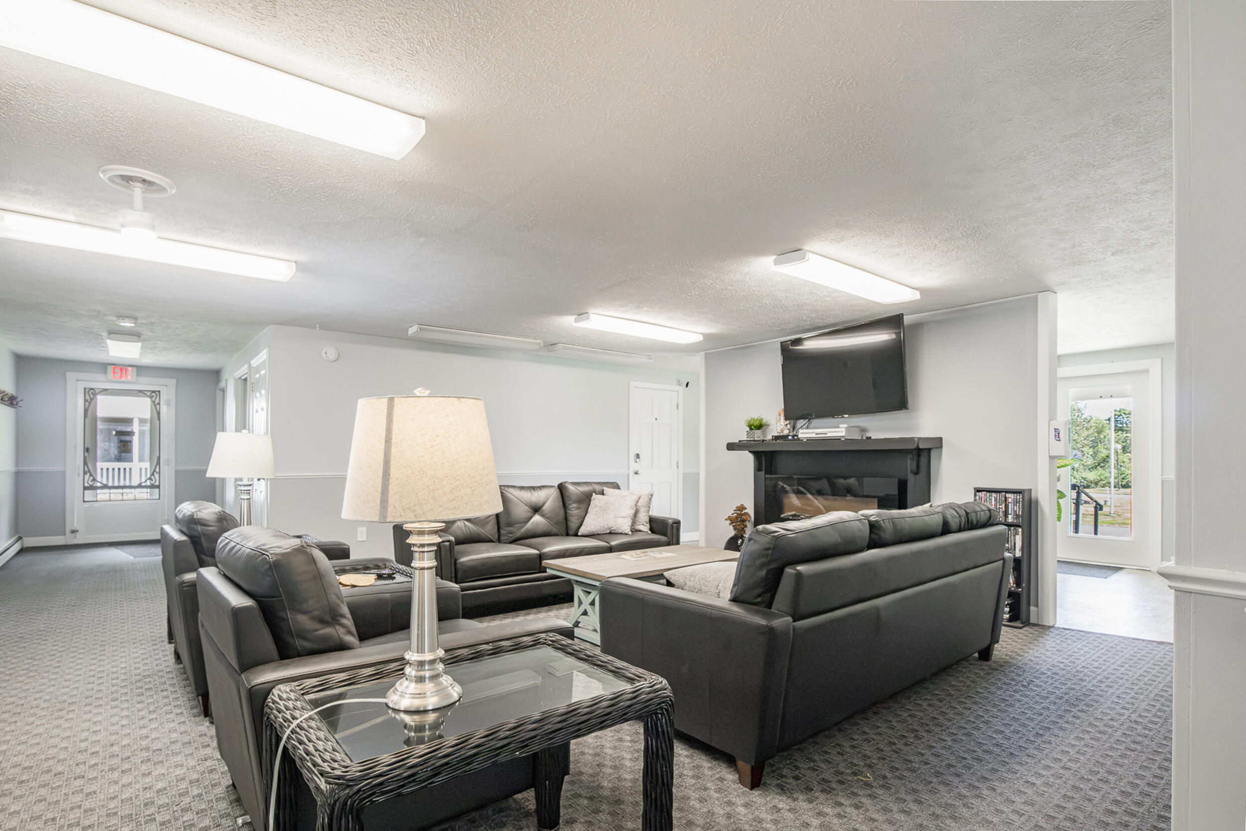 1762 Post Road, Unit 101 Wells, ME 04090 - Photo 23 of 29 17_img_8144-edit