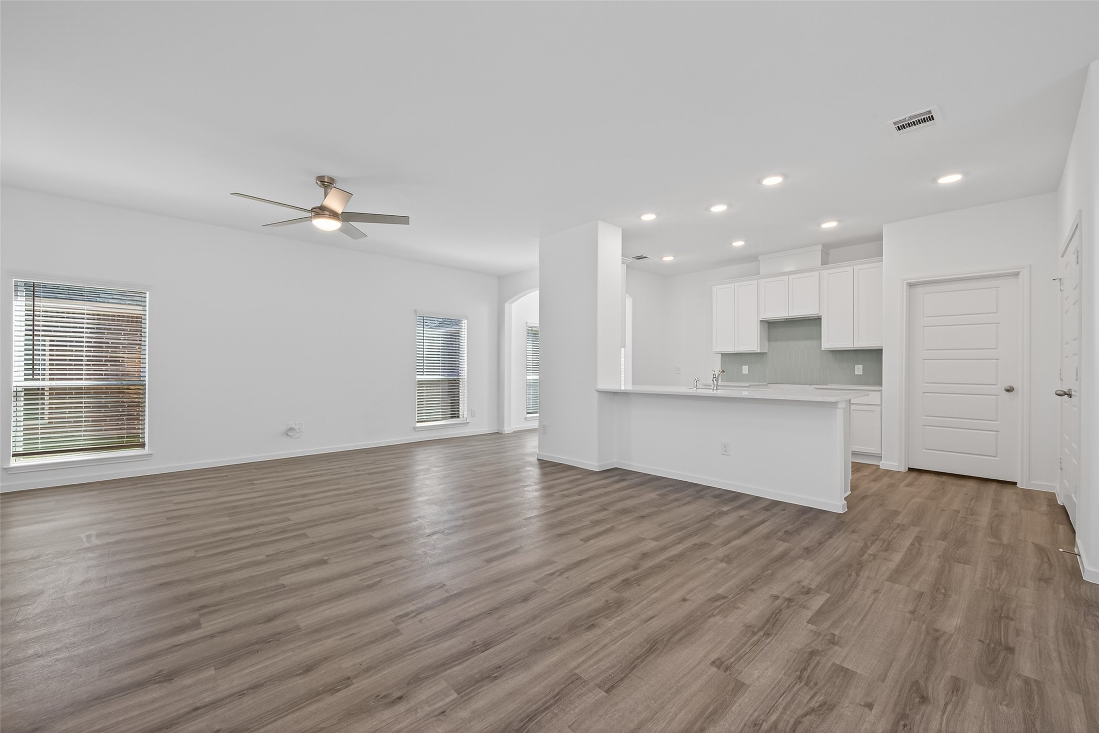 9750 Enclave Ridge Road Willis, TX 77318 - Photo 14 of 43