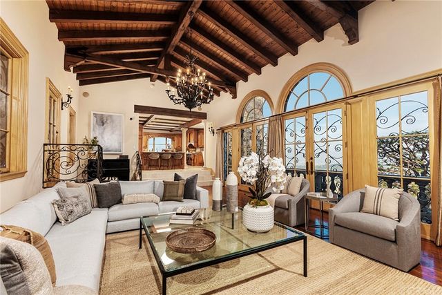 $9,900,000 | 705 VÃa La Cuesta, Palos Verdes Estates, CA 90274