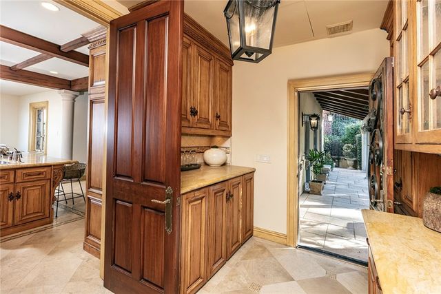 $9,900,000 | 705 VÃa La Cuesta, Palos Verdes Estates, CA 90274