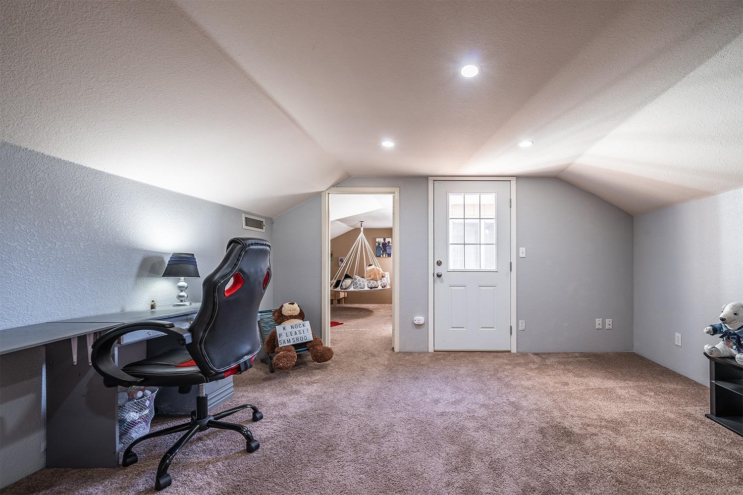 2520 Roberts Road Medford, OR 97504 - Photo 17 of 30 Additional Photo